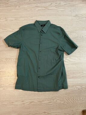 Theory Green Short-Sleeve Button-Down Shirt